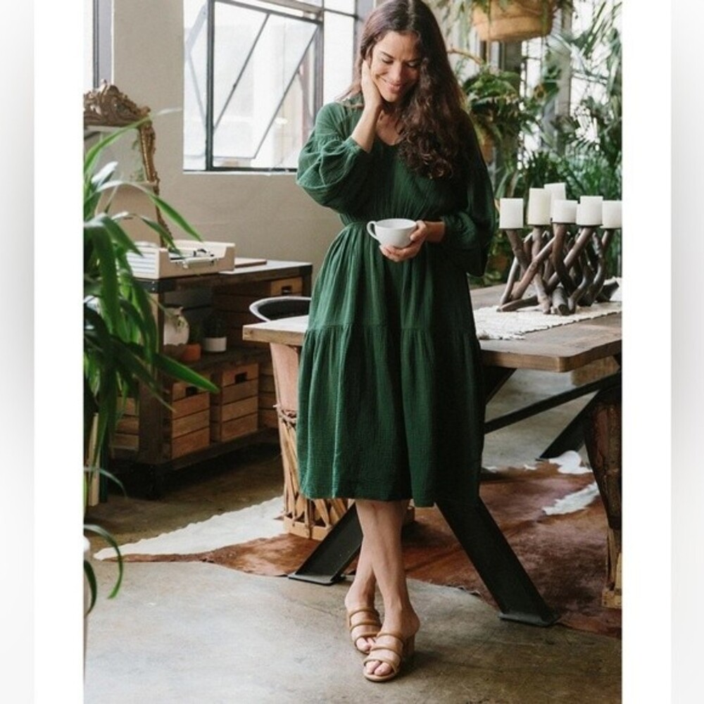 Suunday The Sara Midi Dress in Kombua Green XL